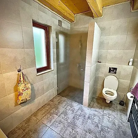1544 Lodge *