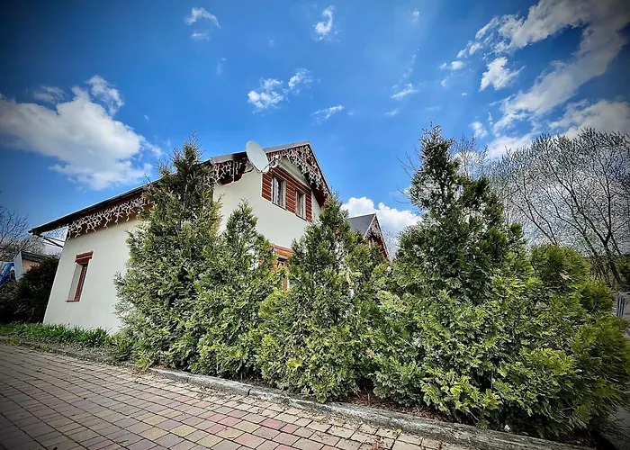 אכסניה 1544 איסטבנה